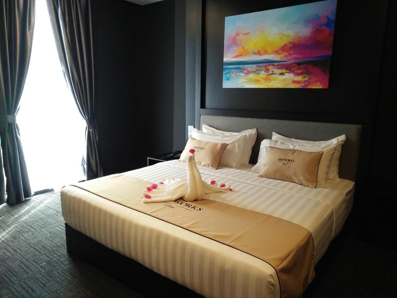 King Suite,762031930:JPEG
